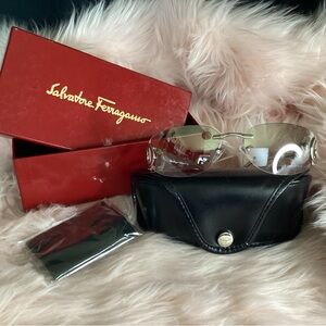 Salvatore Ferragamo sunglasses with case, cleaning cloth and box NWOT